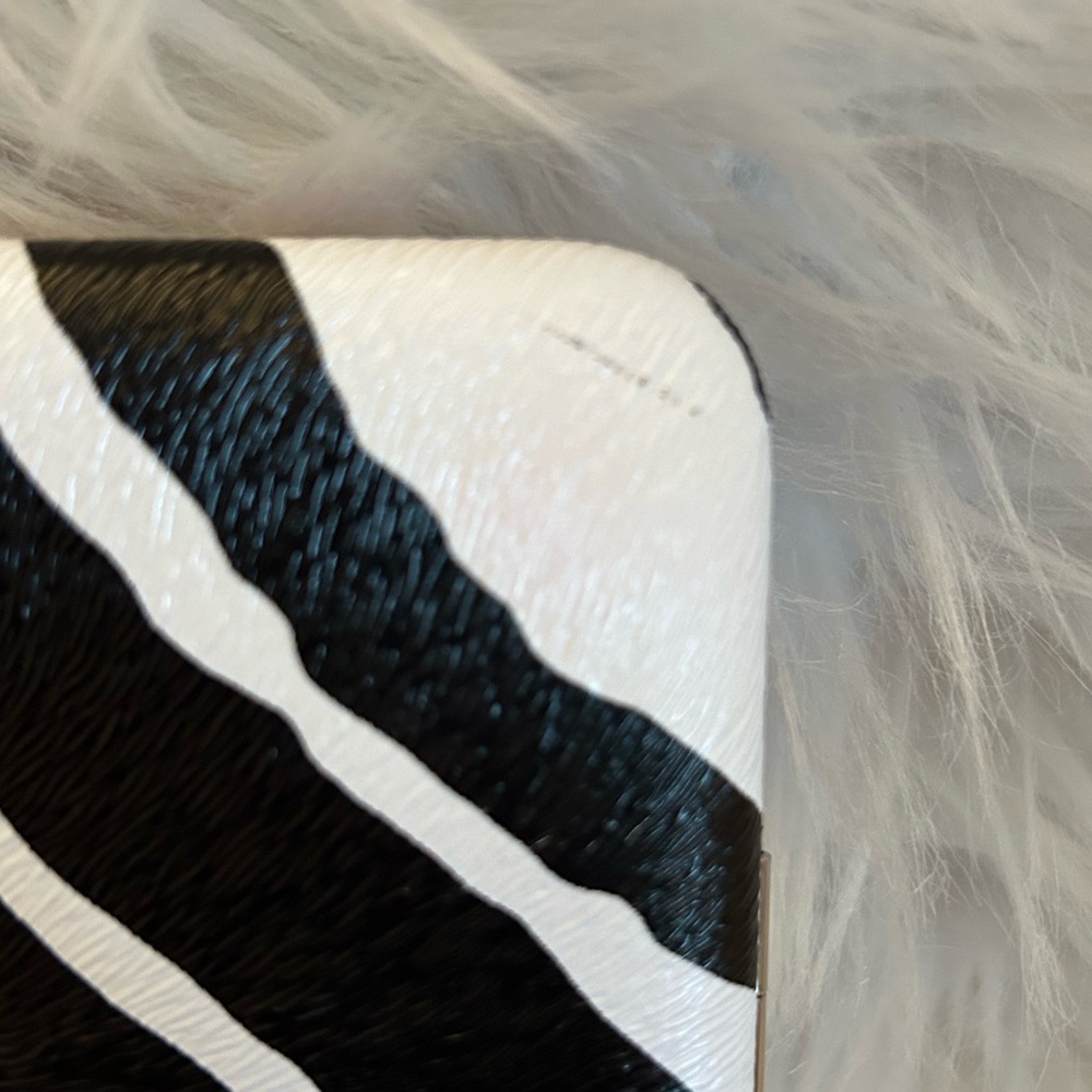 Hard Case Zebra Print Wallet - image 7